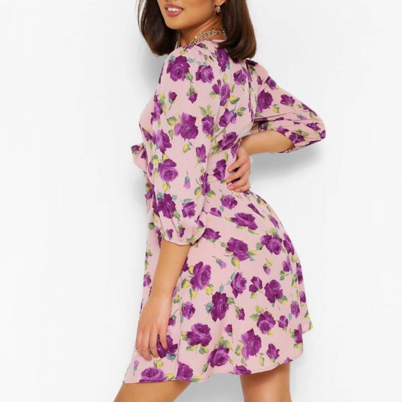 Boohoo Dresses & Skirts - 🎉 3/28 Host Pick! 🎉 Boohoo Purple Floral Puff Sleeve Skater Dress - Size 6